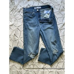 Levi Strauss Signature High Rise Straight Jeans 8‎ Distressed Light Wash Stretch